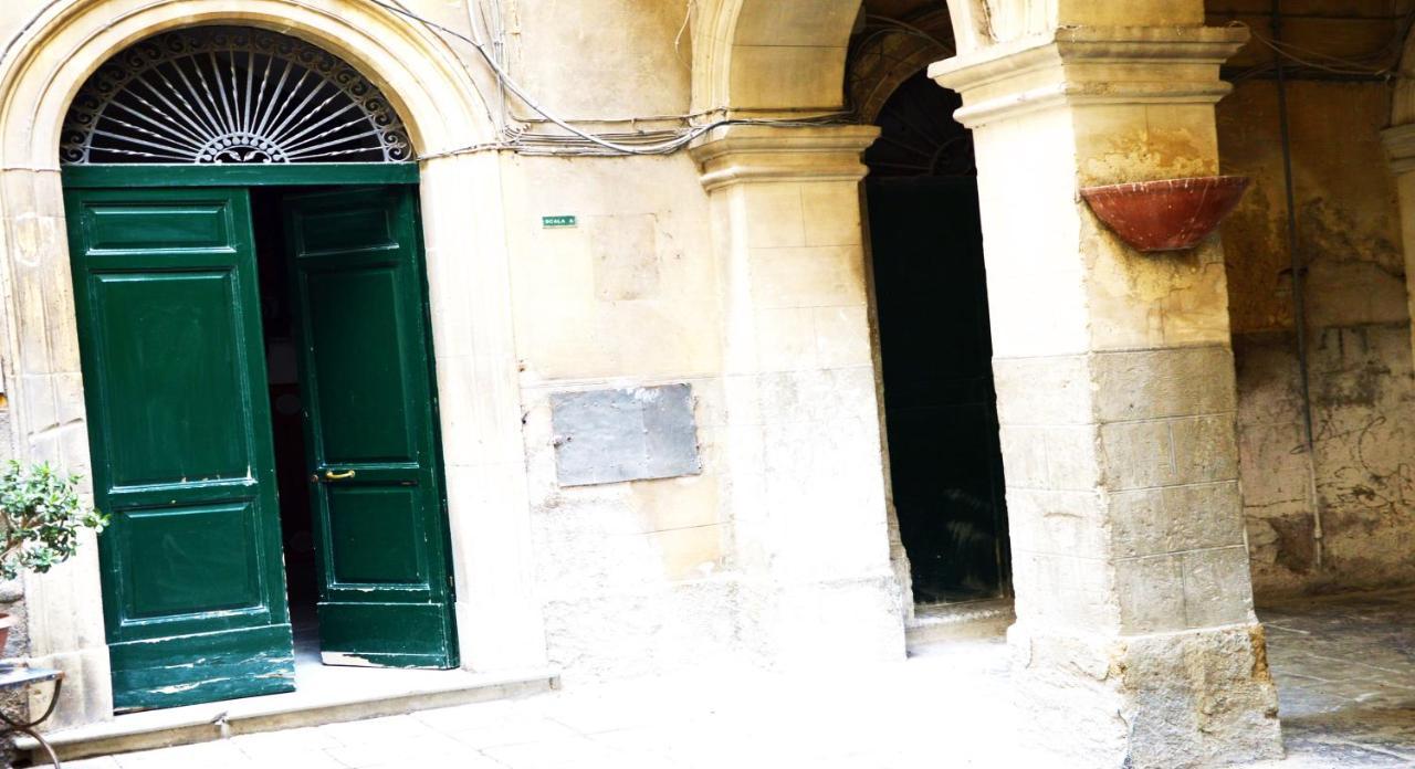 I Colori Della Sicilia Hotel Caltagirone Exterior photo